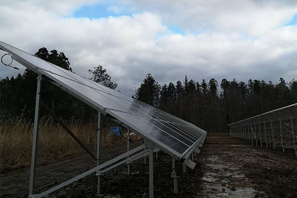 Solar-Panel-Ground-Mounting-Systems